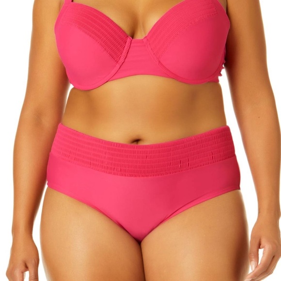 'Summer Fuchsia' Smocked Bikini Swim Bottoms 3X (24W-26W)-NWT - Time and Tru - Picture 1 of 16